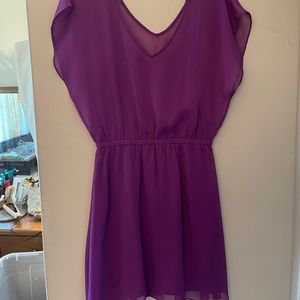 Purple, light weight dress size M. Express brand